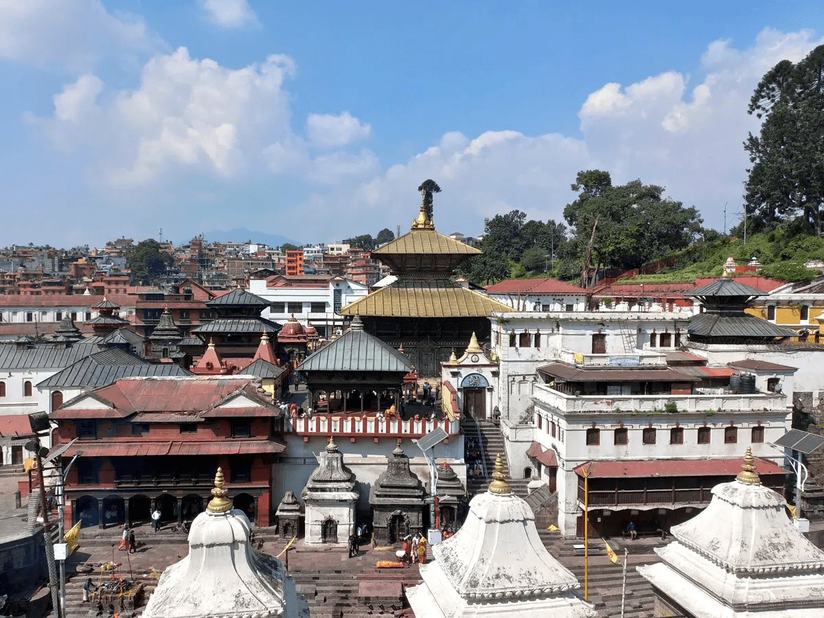 विगतलाई भविष्यसँग जोड्नुहोस्